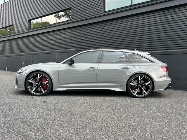 Photo of 2022 Nardo Gray Audi RS 6 Avant