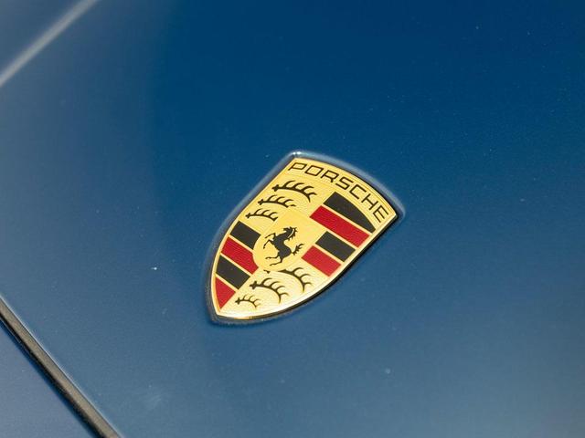 Photo of 2024 Montego Blue Metallic Porsche Cayenne