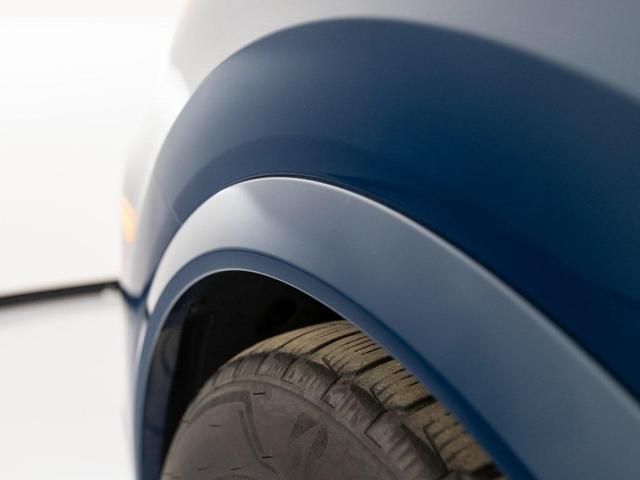 Photo of 2024 Montego Blue Metallic Porsche Cayenne