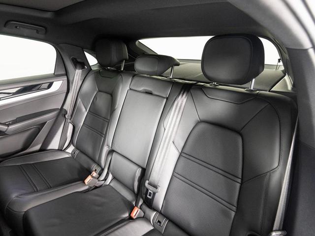 Photo of 2024 Montego Blue Metallic Porsche Cayenne