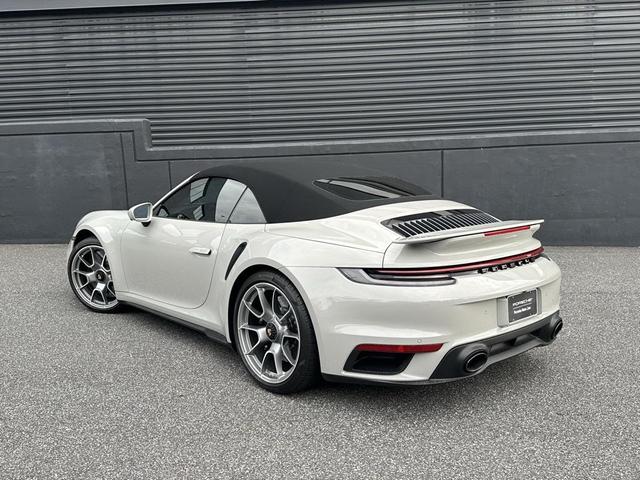 Photo of 2022 Chalk Porsche 911