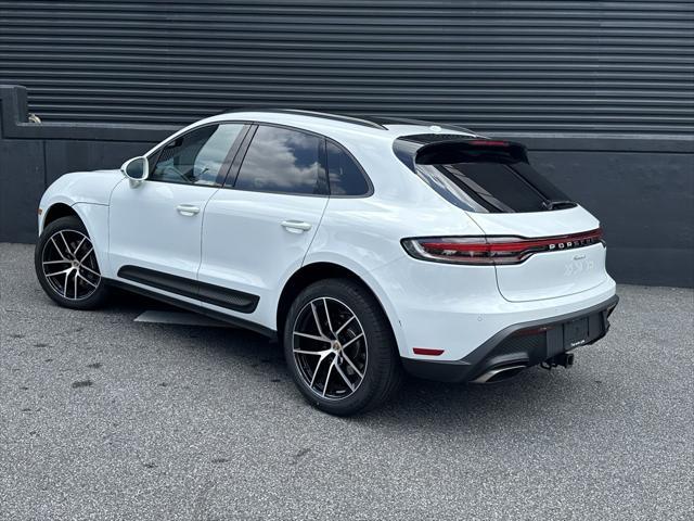 Photo of 2025 White Porsche Macan