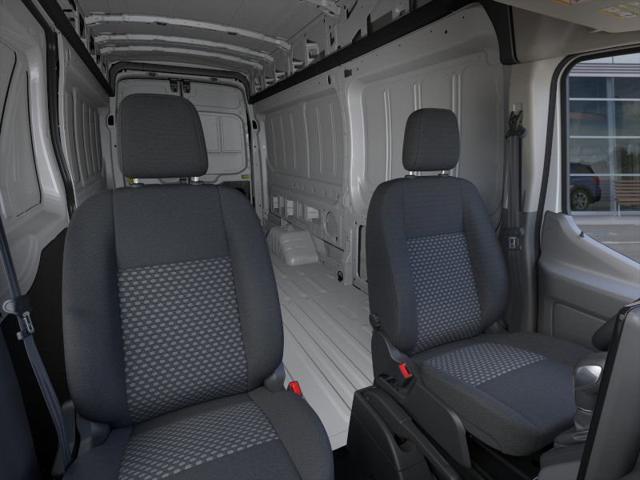 Photo of 2025 Oxford White Ford Transit-350