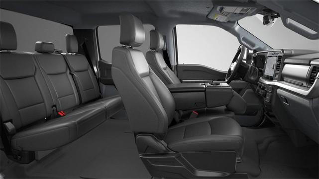 Photo of 2026 Oxford White Ford F-250