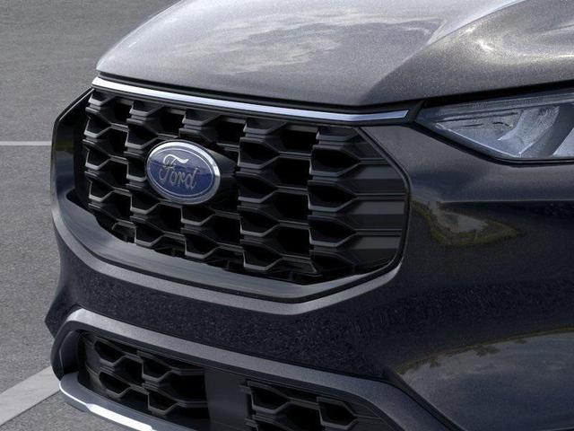 Photo of 2024 Agate Black Metallic Ford Escape