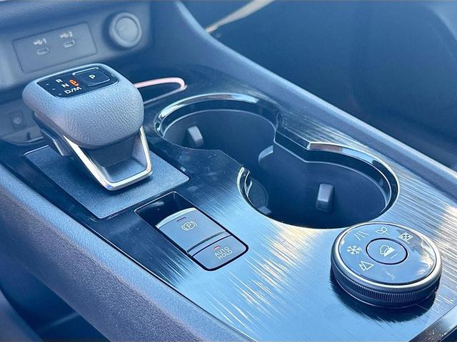 Photo of 2025 Black Nissan Rogue