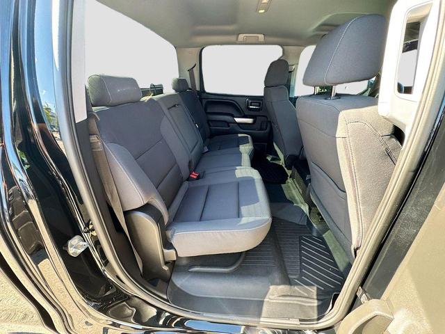 Photo of 2018 Black Chevrolet Silverado 1500