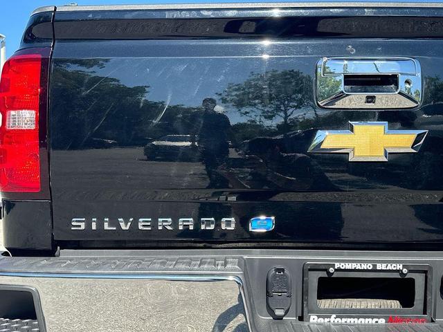 Photo of 2018 Black Chevrolet Silverado 1500
