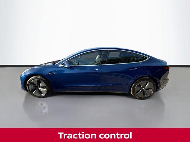 Photo of 2018 Blue Tesla Model 3
