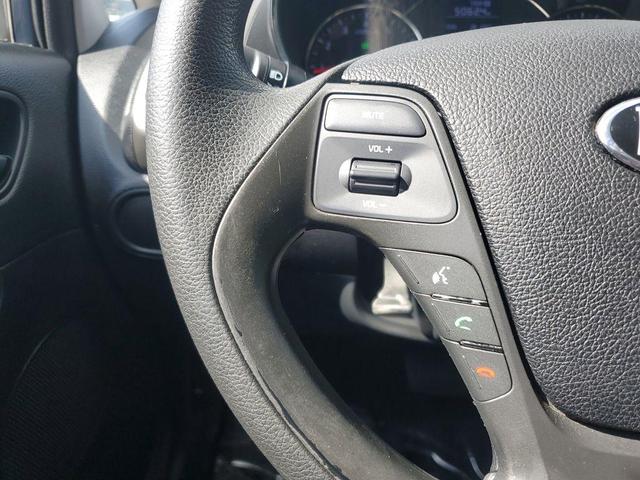 Photo of 2016 Steel Blue Metallic Kia Forte