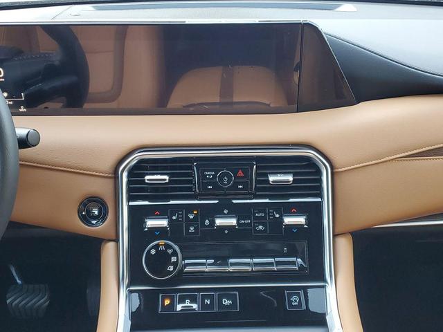 Photo of 2025 Aspen White Nissan Armada