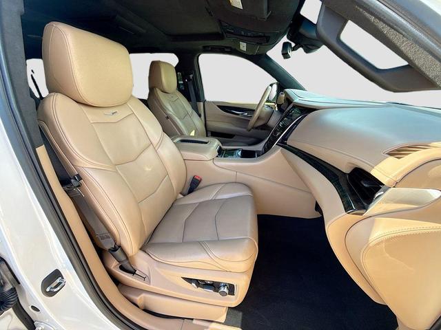 Photo of 2019 Crystal White Tri-Coat Cadillac Escalade ESV