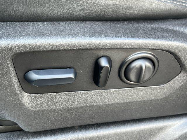 Photo of 2023 Silver Ice Metallic Chevrolet Silverado 3500