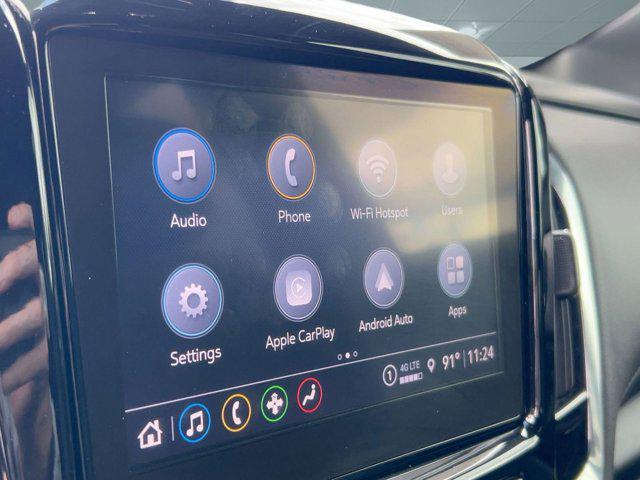 Photo of 2022 Mosaic Black Metallic Chevrolet Traverse