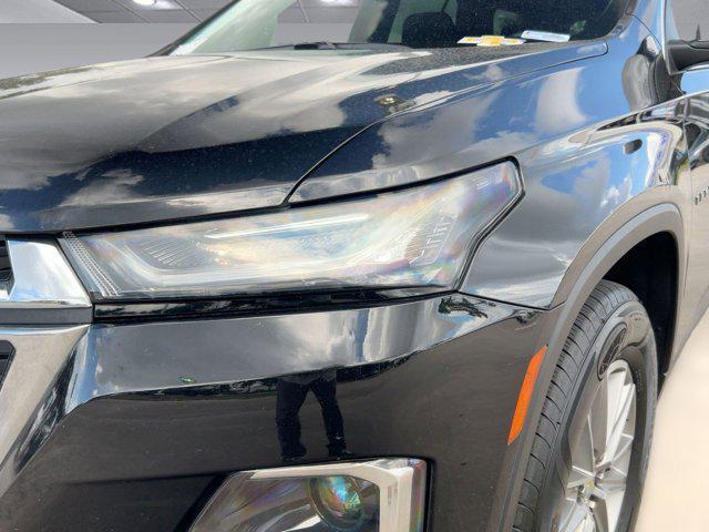 Photo of 2022 Mosaic Black Metallic Chevrolet Traverse
