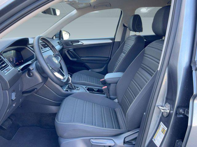 Photo of 2024 Platinum Gray Metallic Volkswagen Tiguan