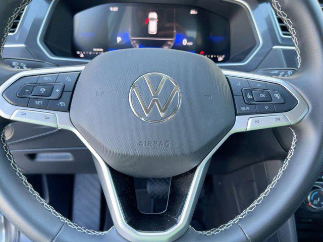 Photo of 2024 Platinum Gray Metallic Volkswagen Tiguan