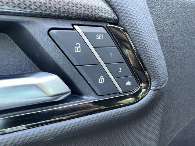Photo of 2025 Summit White Chevrolet Silverado 1500