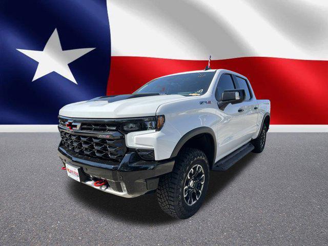 Photo of 2025 Summit White Chevrolet Silverado 1500