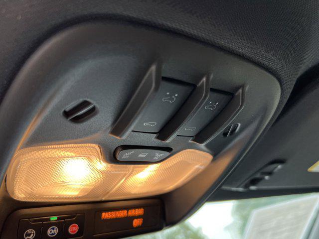Photo of 2025 Summit White Chevrolet Colorado