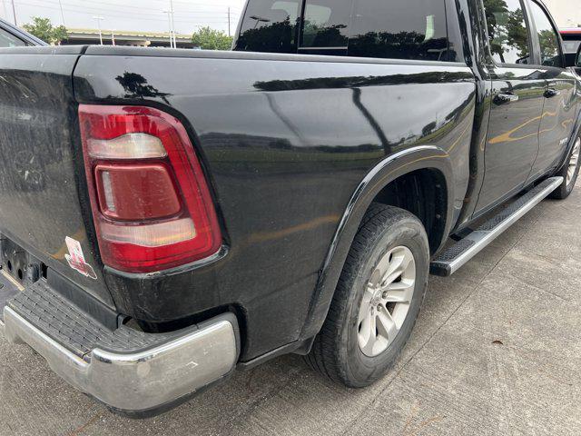 Photo of 2022 Diamond Black Crystal Pearlcoat RAM 1500
