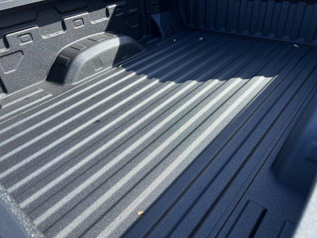 Photo of 2025 Summit White Chevrolet Silverado 2500