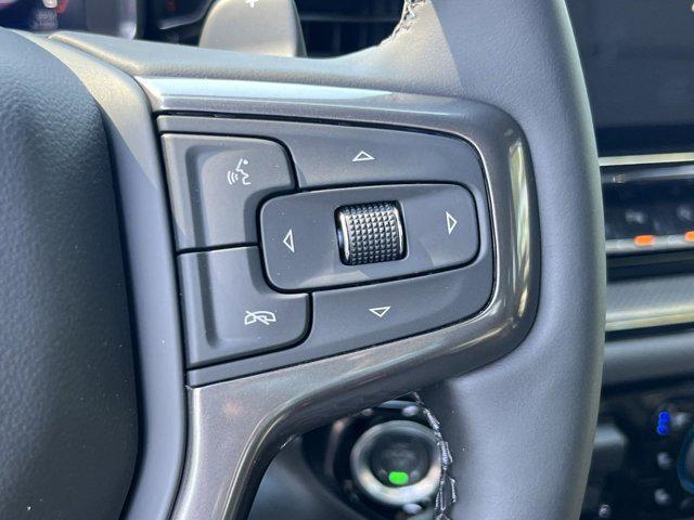 Photo of 2025 Summit White Chevrolet Silverado 1500