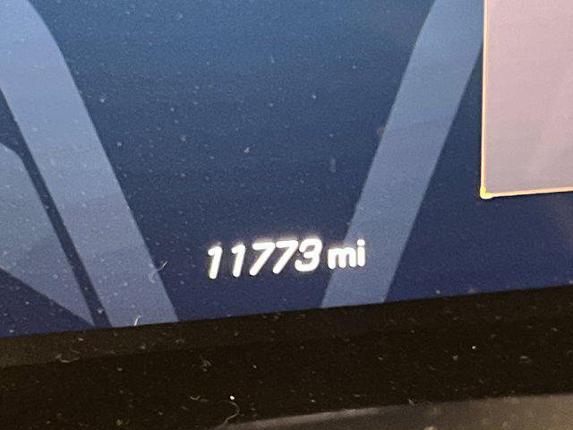 Photo of 2020 Arctic White Chevrolet Corvette