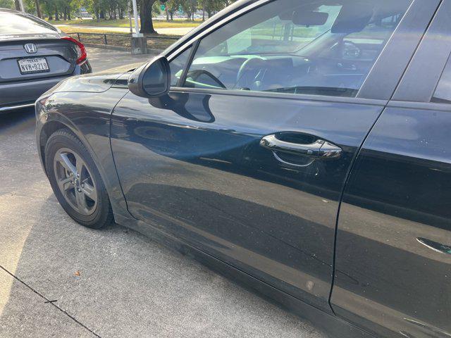 Photo of 2023 Ebony Black Kia K5