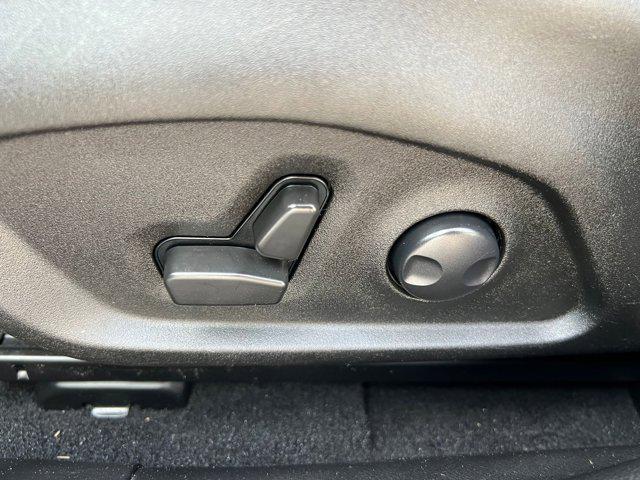 Photo of 2022 Bikini Metallic Clearcoat Jeep Renegade