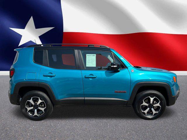 Photo of 2022 Bikini Metallic Clearcoat Jeep Renegade
