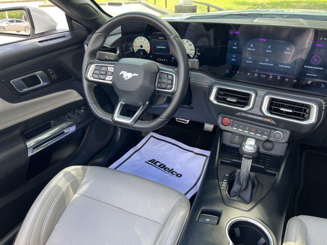 Photo of 2024 Oxford White Ford Mustang