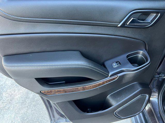 Photo of 2018 Tungsten Metallic Chevrolet Tahoe