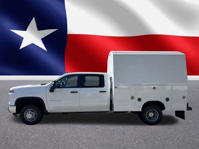 Photo of 2025 Summit White Chevrolet Silverado 3500