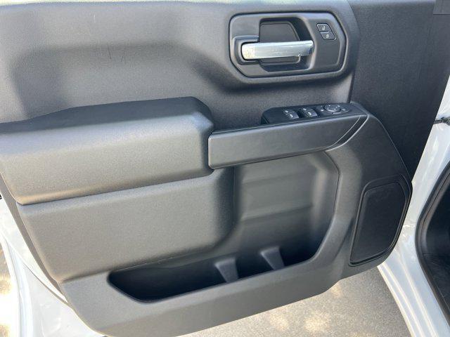 Photo of 2025 Summit White Chevrolet Silverado 3500