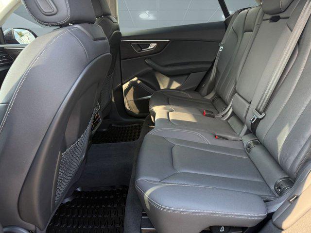 Photo of 2023 Mythos Black Metallic Audi Q8