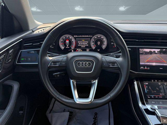 Photo of 2023 Mythos Black Metallic Audi Q8
