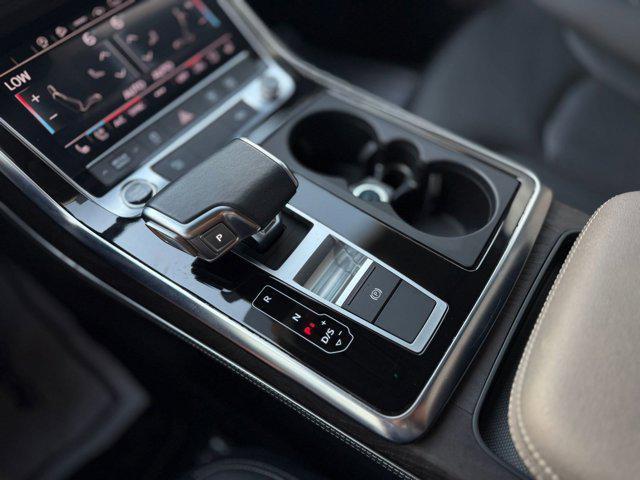 Photo of 2023 Mythos Black Metallic Audi Q8