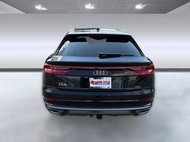 Photo of 2023 Mythos Black Metallic Audi Q8