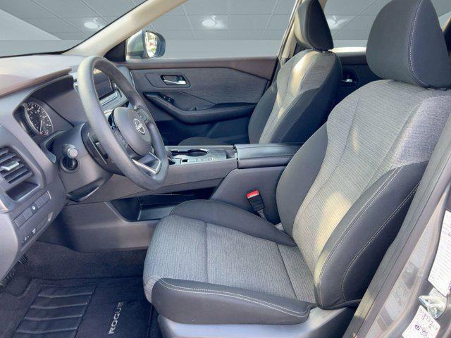 Photo of 2023 Gun Metallic Nissan Rogue