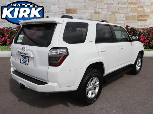 Photo of 2023 White Toyota 4Runner
