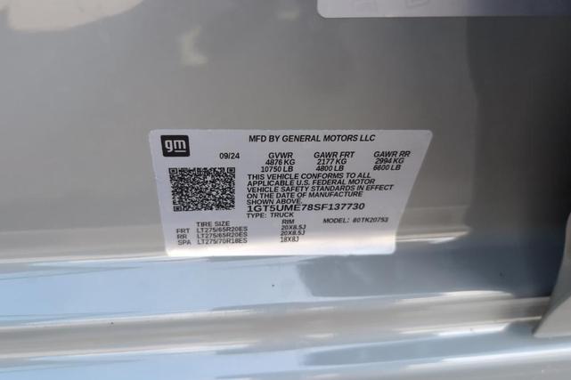 Photo of 2025 Gray GMC Sierra 2500