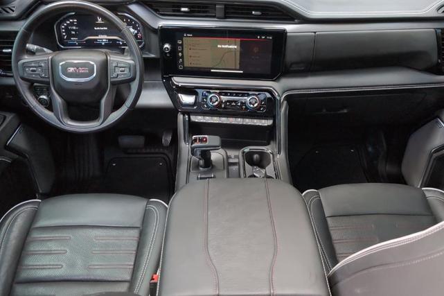 Photo of 2024 Onyx Black GMC Sierra 1500