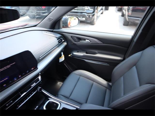 Photo of 2025 Radiant Red Chevrolet Traverse