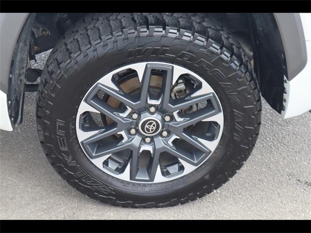 Photo of 2022 Pearl Toyota Tundra