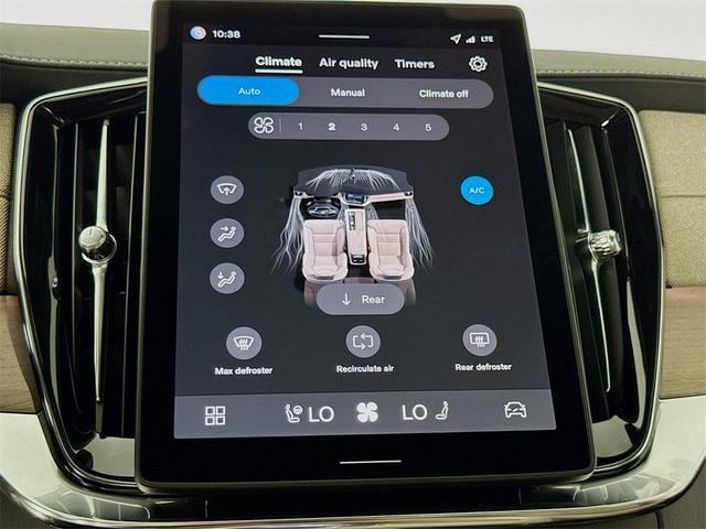 Photo of 2026 Crystal White Pearl Volvo XC90 Plug-In Hybrid