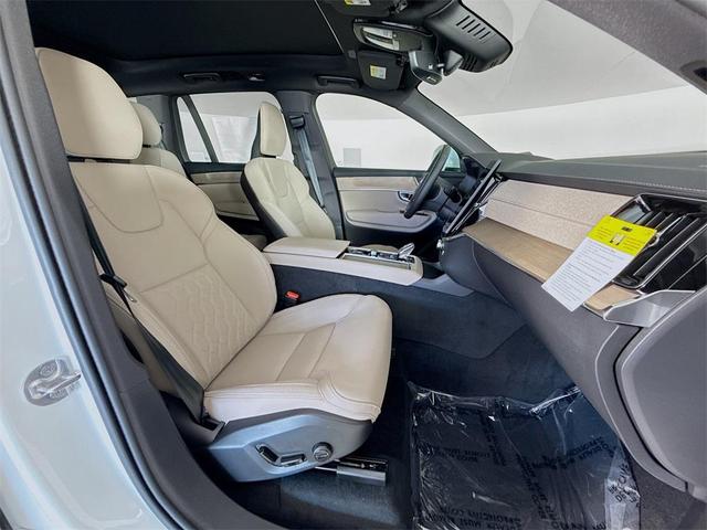 Photo of 2026 Crystal White Pearl Volvo XC90 Plug-In Hybrid