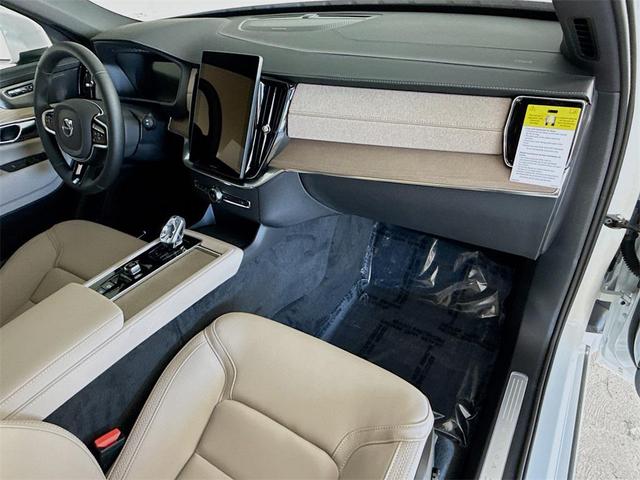 Photo of 2026 Crystal White Pearl Volvo XC90