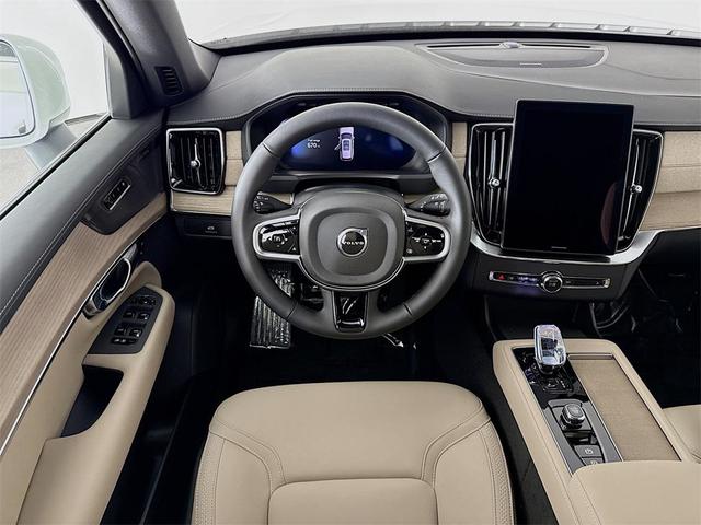 Photo of 2026 Crystal White Pearl Volvo XC90