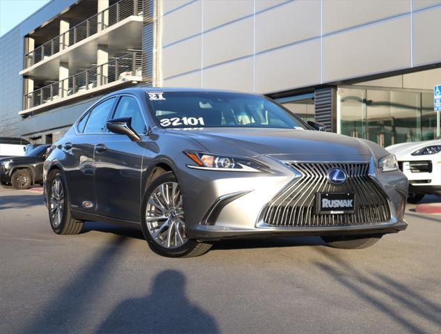 2021 Lexus Es 300h